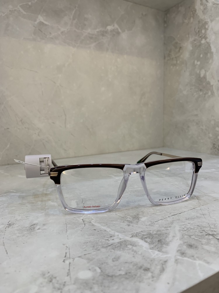 Perry Ellis, Bicolor con brazos metálicos